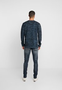 CHASIN' Jeans slim fit - dark-blue denim