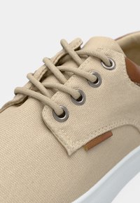 Pier One Zapatillas - beige