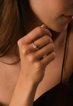 CHRIST, Ring - gold-coloured