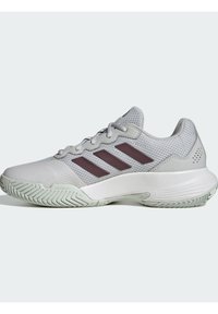 adidas Performance GAMECOURT 2 - Tenisové boty na všechny povrchy - grey one aurora met core white