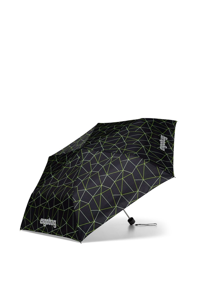 Schwarzer Regenschirm mit einem geometrischen grünen Muster. Verfügt über einen silbernen Griff und ein kompaktes Design für einfachen Transport.