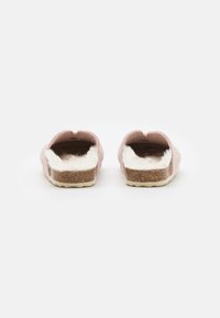 Geox ADRIEL GIRL - Tofflor & inneskor - pink/light beige