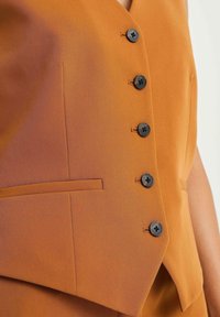 WE Fashion Väst - mottled light brown