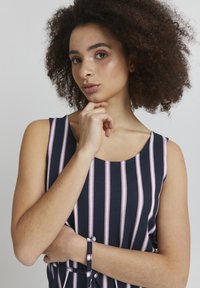 ICHI IHLISA - Ballkleid - total eclipse stripe