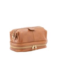 Borsa da toilette in pelle marrone con forma rettangolare, apertura con zip e dettagli in oro. Texture morbida con dettagli di cucitura sottili.