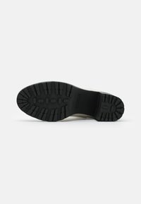 ONLY SHOES Botki na platformie