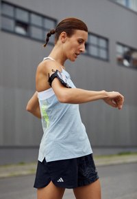 adidas Performance RFTO W - Pantalón corto de deporte - black