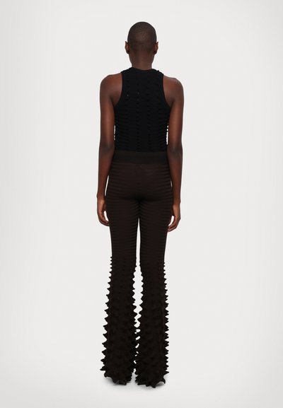 Chet Lo MAXI SPIKE GRADIENT TROUSERS - Kelnės - brown