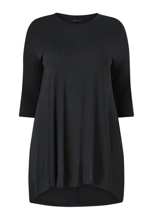 Tunique noire en tissu lisse, dotée d'un col rond, de manches trois-quarts et d'une conception à ourlet asymétrique.