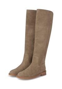 Botas de ante marrón hasta la rodilla con suela plana, que presentan una textura suave y un diseño sencillo, además de un panel elevado sutil en los lados.