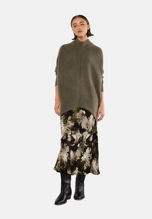 Apricot CHEVRON MOCK NECK  - Trui - khaki