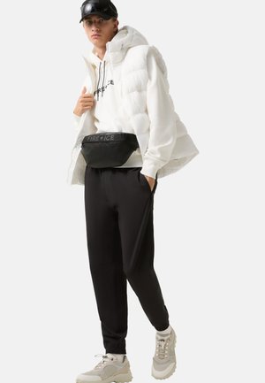 HOWARD - Weste - offwhite