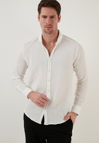 Buratti Ing - white