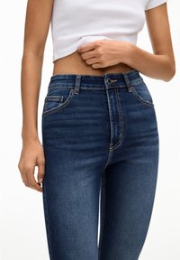 PULL&BEAR Jeans Skinny Fit - dark-blue denim
