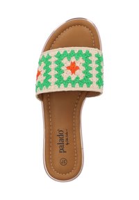 Ploché šlapky s širokým, barevným tkaným páskem s vzory v zelené, oranžové a krémové barvě. Hnědá polstrovaná stélka, minimalistický design.