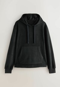 Čierna flísová mikina s predným vreckom, kapucňou na šnúrku a rebrovanými manžetami. Mäkko textúra a voľný strih.