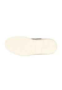 Suola in gomma con scanalature orizzontali, di colore beige. Parte superiore di colore scuro con finitura in tessuto testurizzato. Design piatto adatto per l'abbigliamento informale.