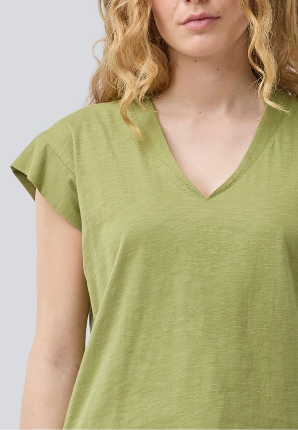 NEOMA - Basic T-shirt - grasshopper4