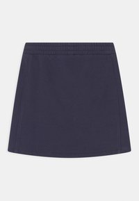 Navyblaue elastische Taillenrock mit geradem Schnitt und minimalen Nähten auf einem weißen Hintergrund.