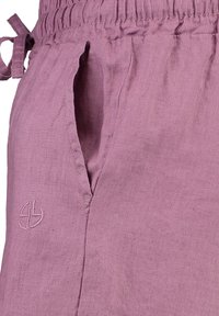 Key Largo Shorts - rose dust