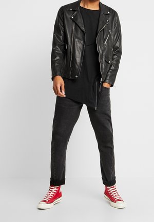 Urban Classics, T-shirt imprimé - black
