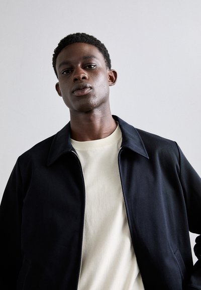 sandro JACKET - Suvejakk - marine