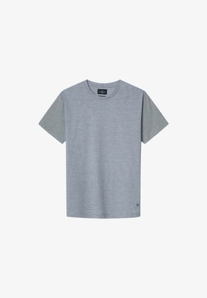 Grau gestreiftes T-Shirt mit kurzen Ärmeln, rundem Ausschnitt und einem Logodetail am Saum. Weich im Griff mit glatter Textur.