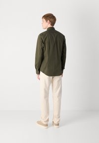 Calvin Klein SLIM SHIRT - Finskjorte - forest