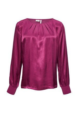 Fuchsia satijnen blouse met lange mouwen, bootnek en geplooid voorkantdetail. De manchetten zijn effen paars, wat een contrast in textuur toevoegt.