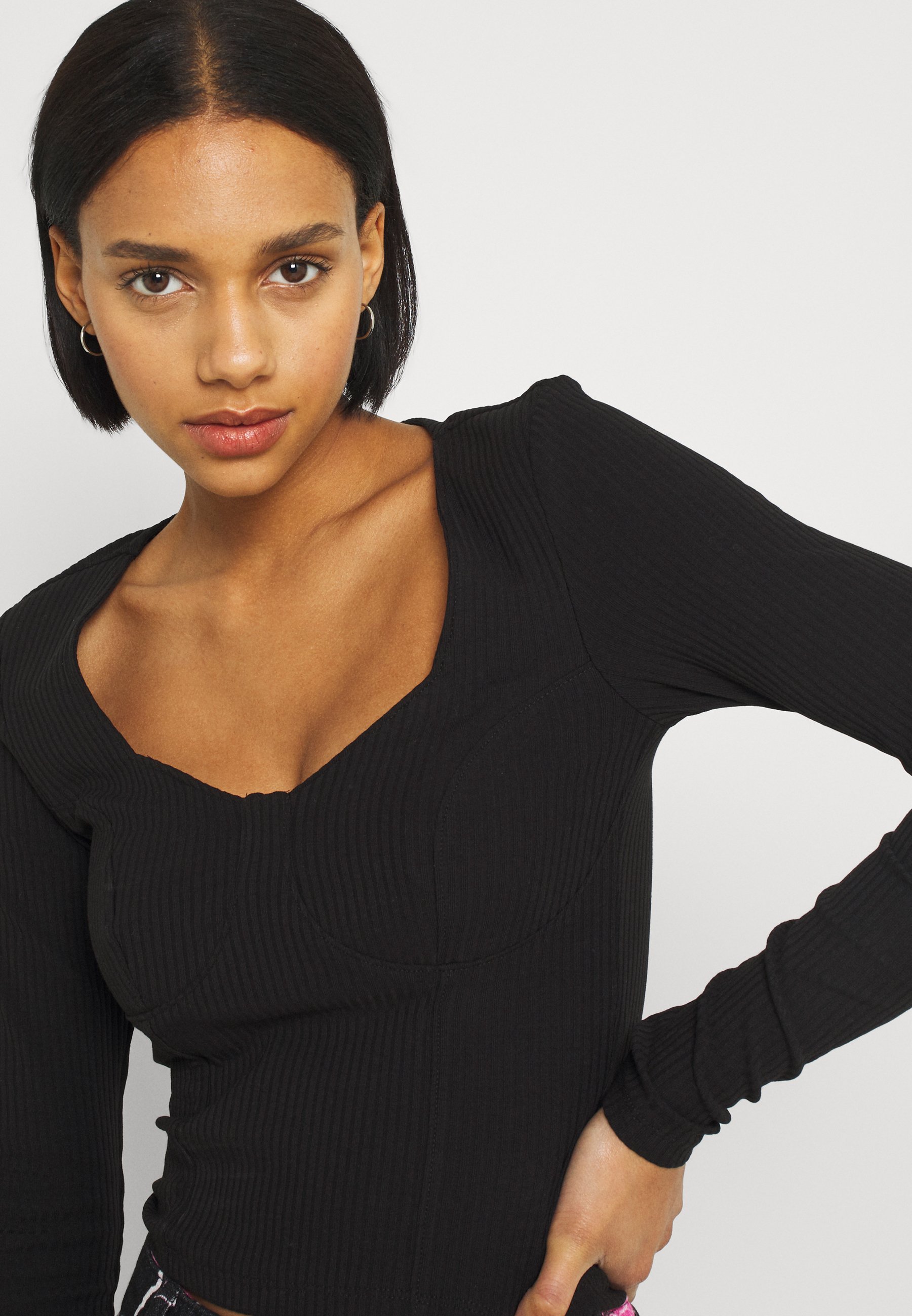 Women Long sleeved top Women Long sleeved top