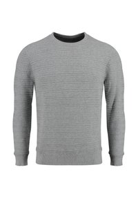Pull en maille gris clair avec un motif de rayures horizontales texturées, col rond et poignets et ourlet côtelés. Conception à coupe régulière.
