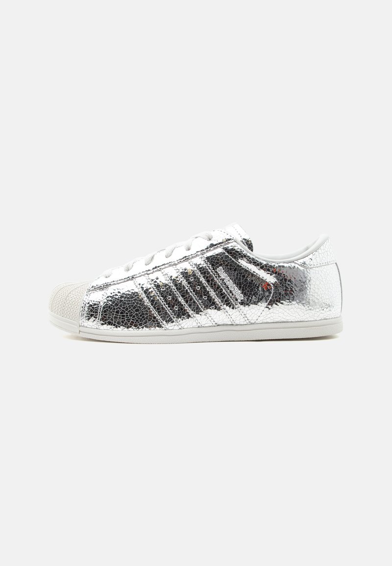 SUPERSTAR PRO
