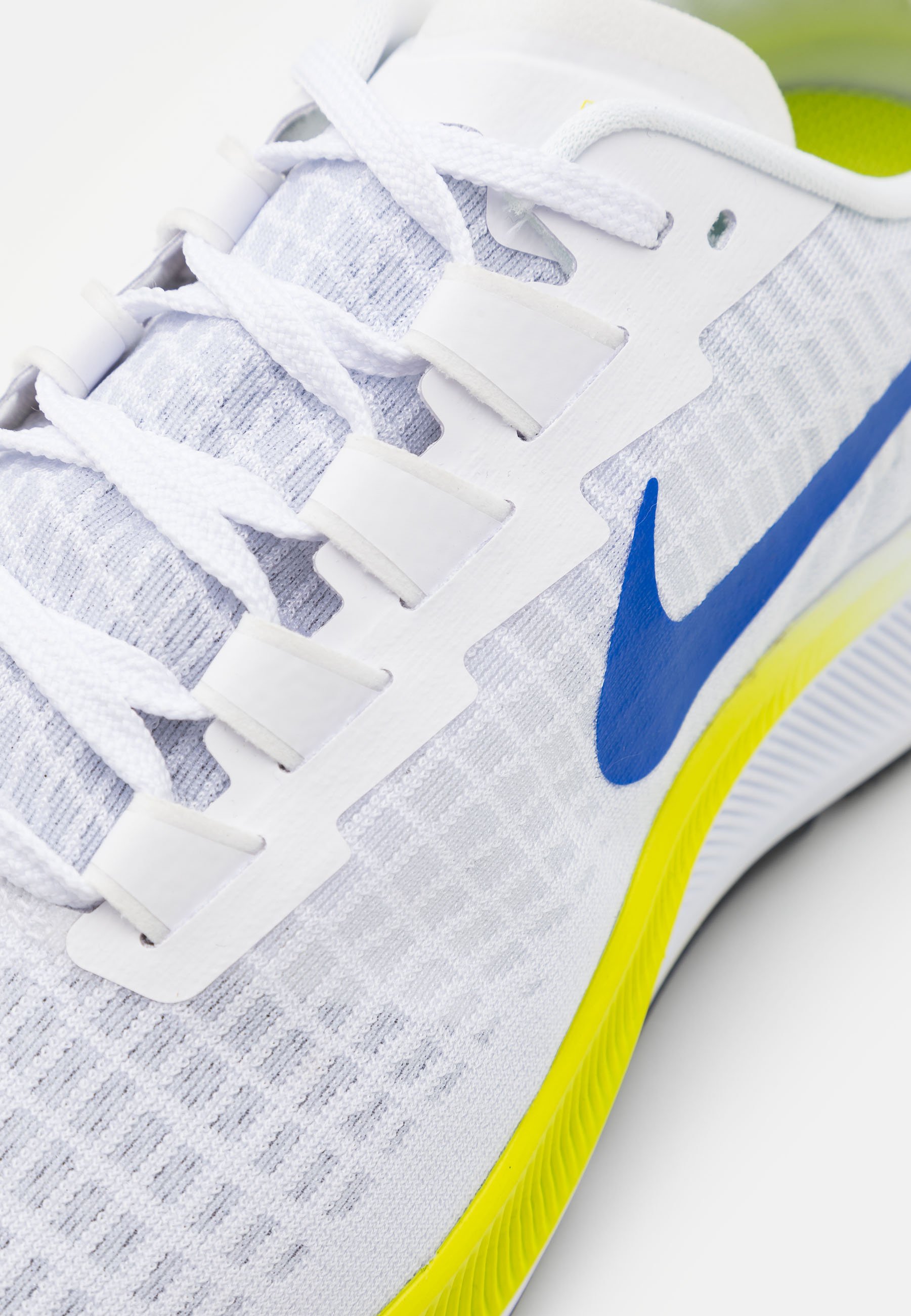 nike performance running shoes