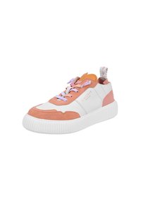 Sneakers con tomaia in pelle bianca con dettagli in suede rosa, lacci color pastello e suola in gomma bianca testurizzata.