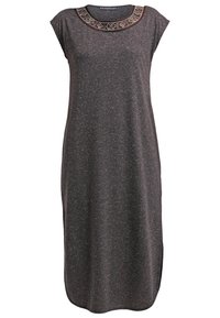 Robe midi sans manches gris foncé avec un col rond orné de perles et une coupe droite et décontractée.