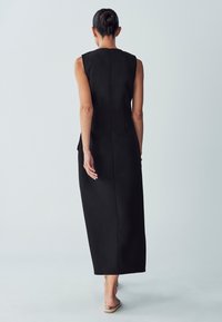 WILLA CAIRA - Day dress - black