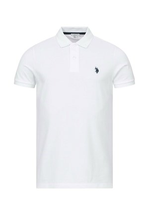 Weißes Poloshirt mit kurzen Ärmeln, Kragen, dreiknöpfigem Verschluss und kleinem schwarzen gesticktem Logo auf der linken Brust.