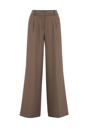 Bruine wijde broek met hoge taille, voorzien van voorplooien en een soepele textuur. Minimalistisch ontwerp zonder zichtbare hardware of patronen.