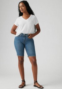 Levi's® SHAPING BERMUDA SHORTS - Jeansshorts - double duty short