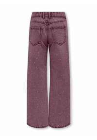 Plati kojinės džinsai giliai burbulinėje džinsinėje medžiagoje, su sidabriniais taškeliais, penkiais kišenėmis ir atsipalaidavusio stiliaus dizainu. Parodytas galinis vaizdas.