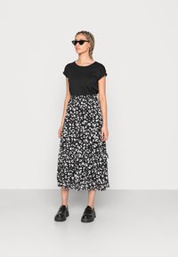 Anna Field 3 PACK - T-shirt básica - black/white/light blue