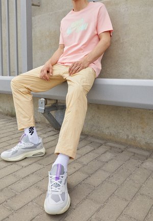 T-shirt print - coral