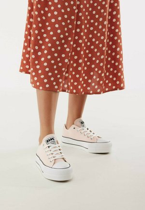 KAYA - Zapatillas - nude
