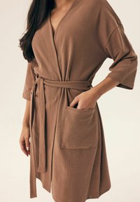 Henderson - Szlafrok