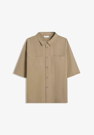 Short-sleeve button-up shirt in light brown. Features a classic collar and two large chest pockets. Made of a textured fabric.