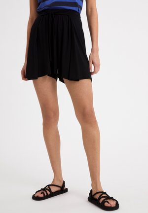 ARMEDANGELS Shorts - black