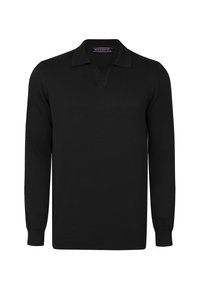 Suéter de polo negro de manga larga, hecho de tela de punto, que presenta un collar clásico y puños y dobladillo acanalados. Sin patrones ni acentos visibles.