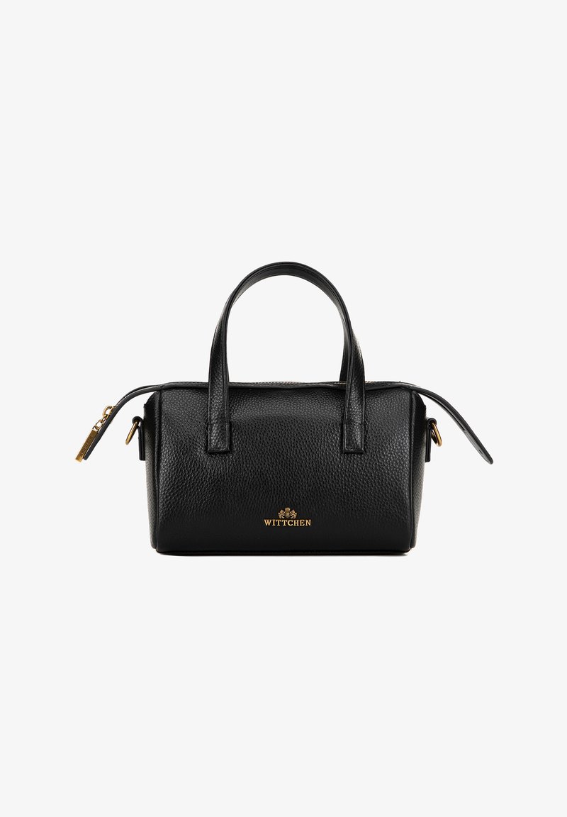 Borsa a mano in pelle nera con finitura texture, doppi manici superiori, chiusura con zip e dettagli del logo dorato sul fronte. Forma rettangolare compatta.