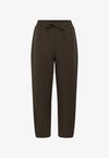 KAMIRANA PANTS - Pantalon classique - coffee bean mini check