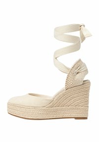 Stradivarius High heels - white